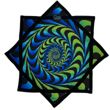 Load image into Gallery viewer, *22 Inch Twist Red-Green Blend
